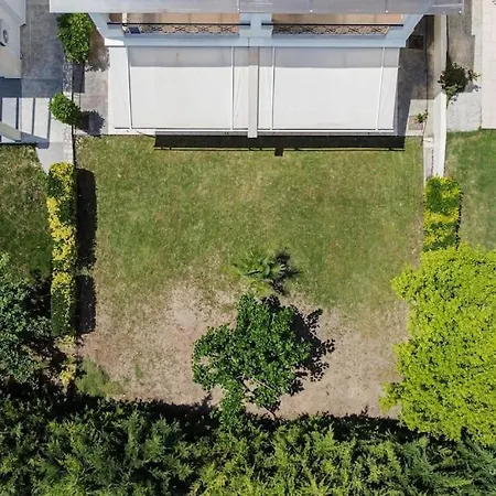 Apartamento Verano 2-bdrm Maisonette With Shared Garden, Sani Sani (Chalkidiki)